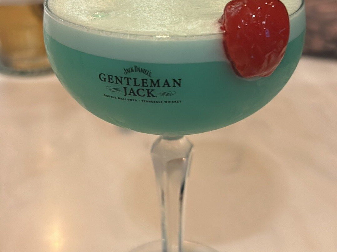 Zarcos Cocktail Bar-洛斯阿尔卡萨雷斯必去景点