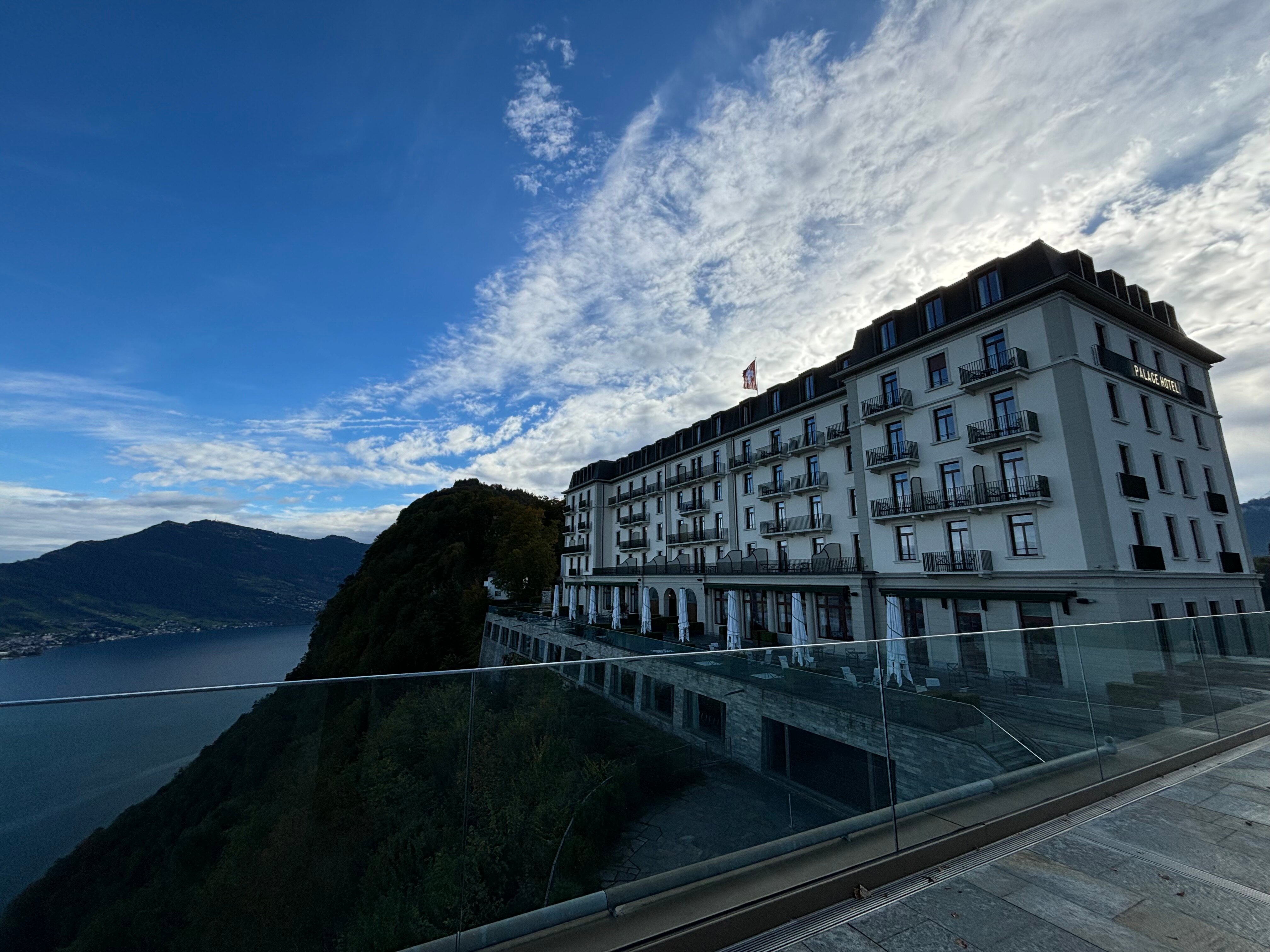 Bürgenstock Hotel & Alpine Spa-官方