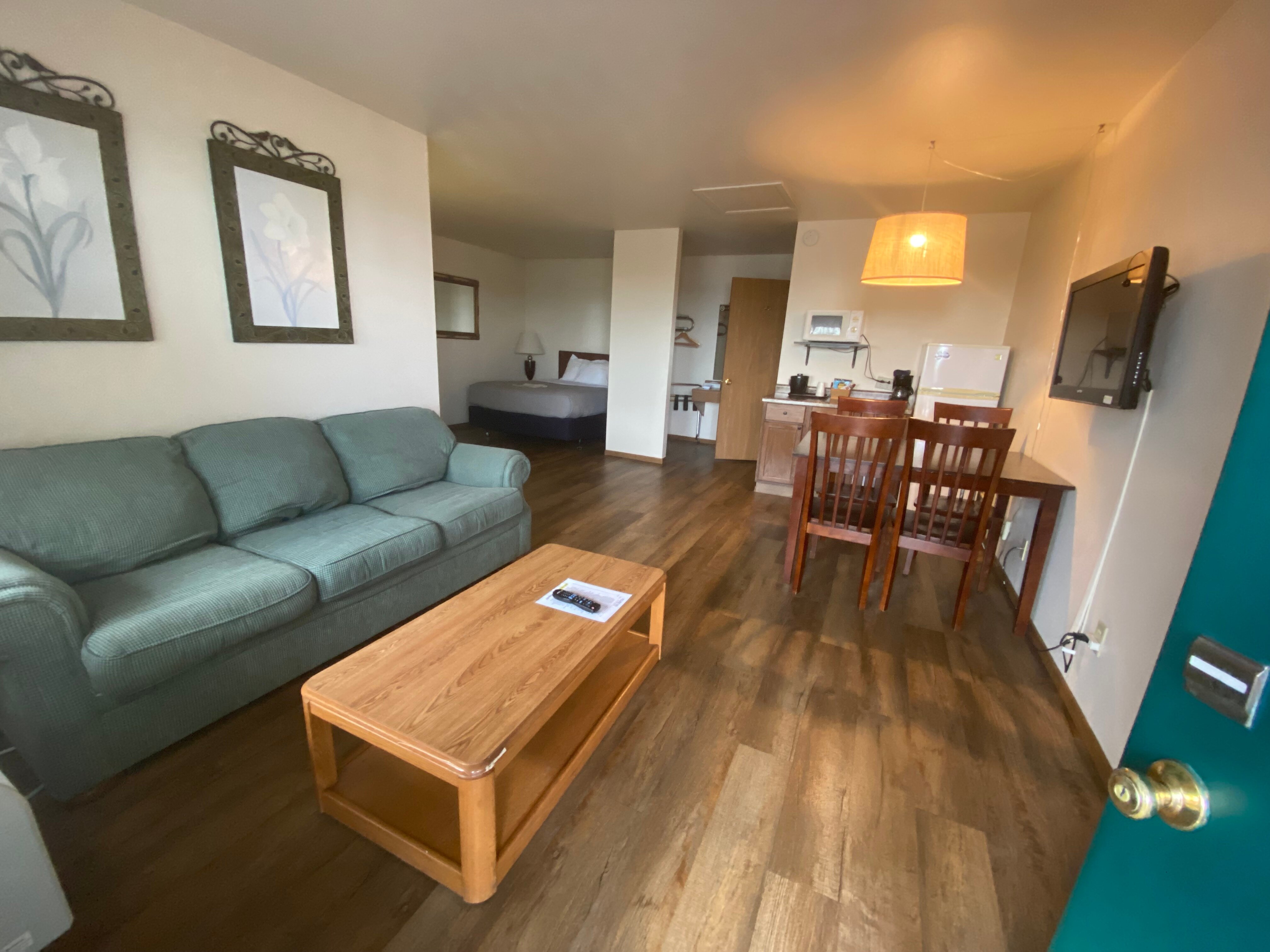 Village Inn On The Lake Hotel & Rv Park-客卧