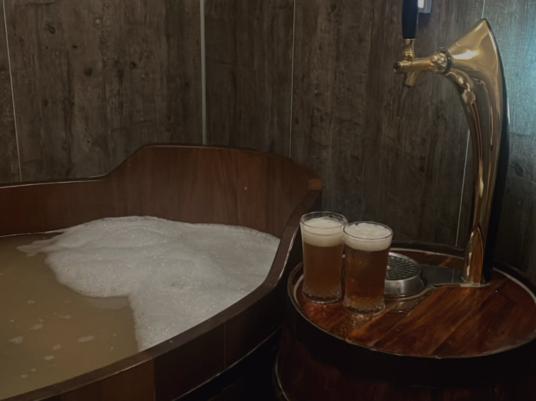 The Beer Spa-Arskogssandur必去景点