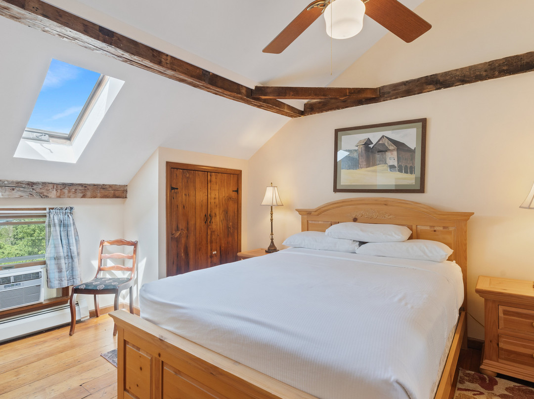 The Lodge at Grist Iron主图