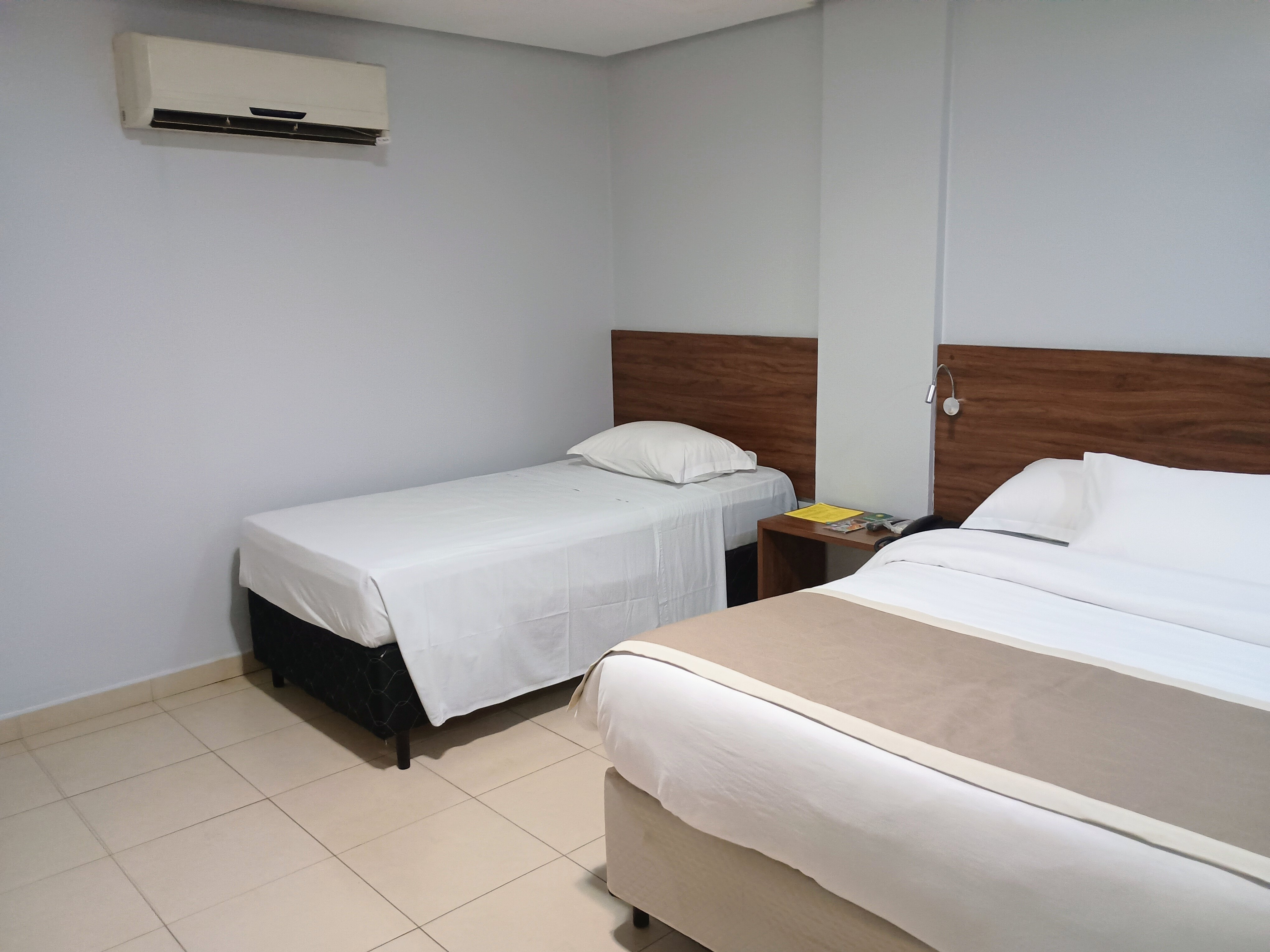 Golden Ville Hotel-浴室