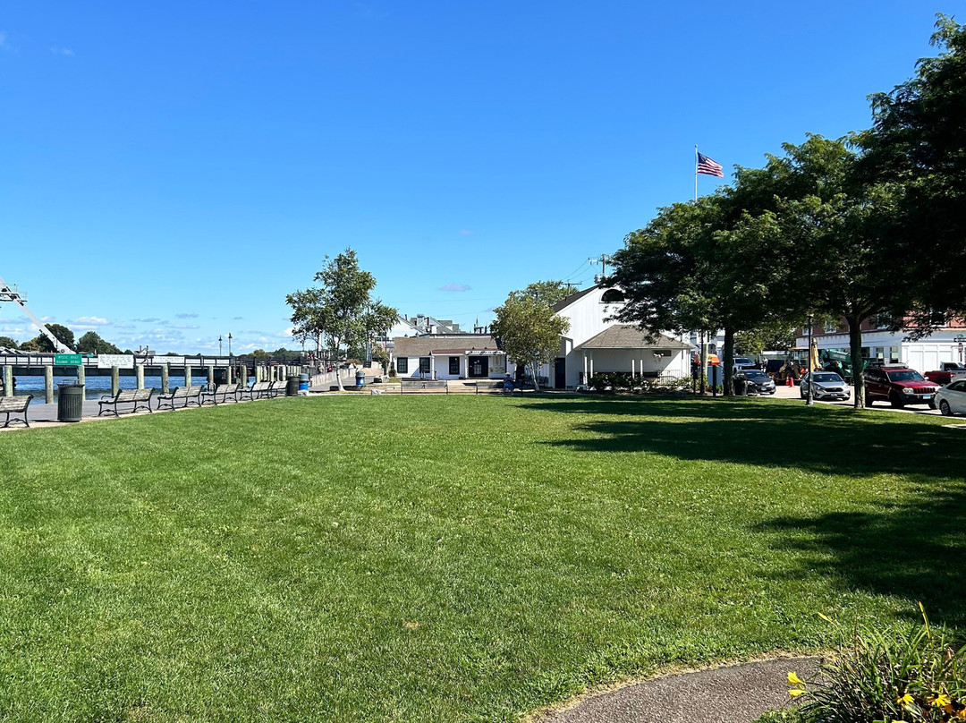 Mystic River Park景点图片