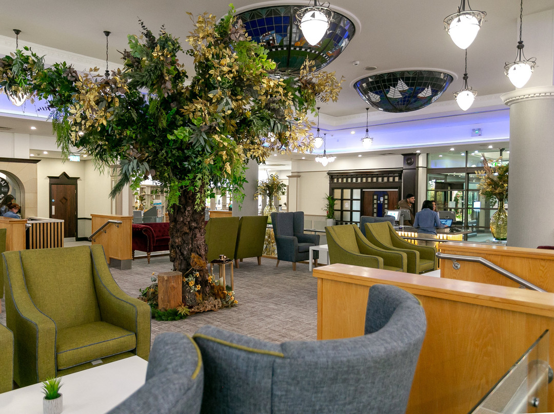 Cedar Court Hotel Bradford主图