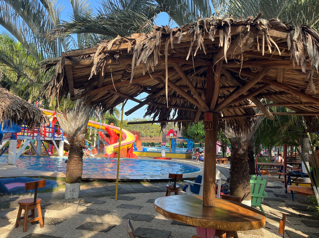 Hotel y Parque Acuatico la Boya主图