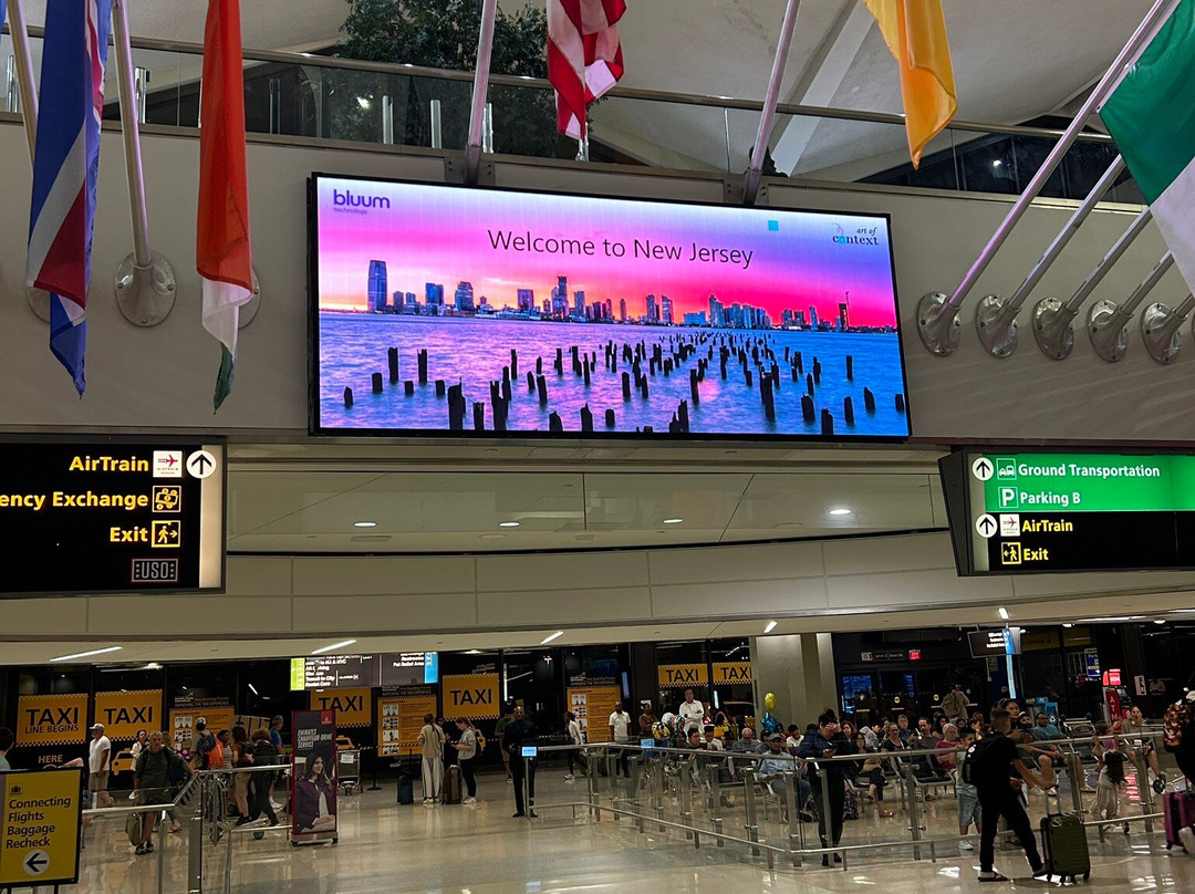 Newark Liberty International Airport - EWR景点图片
