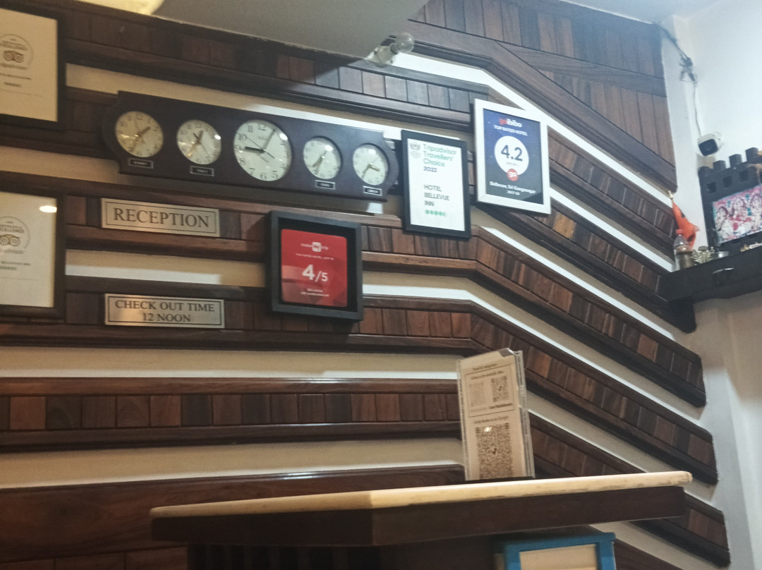 Hotel Bellevue Inn主图