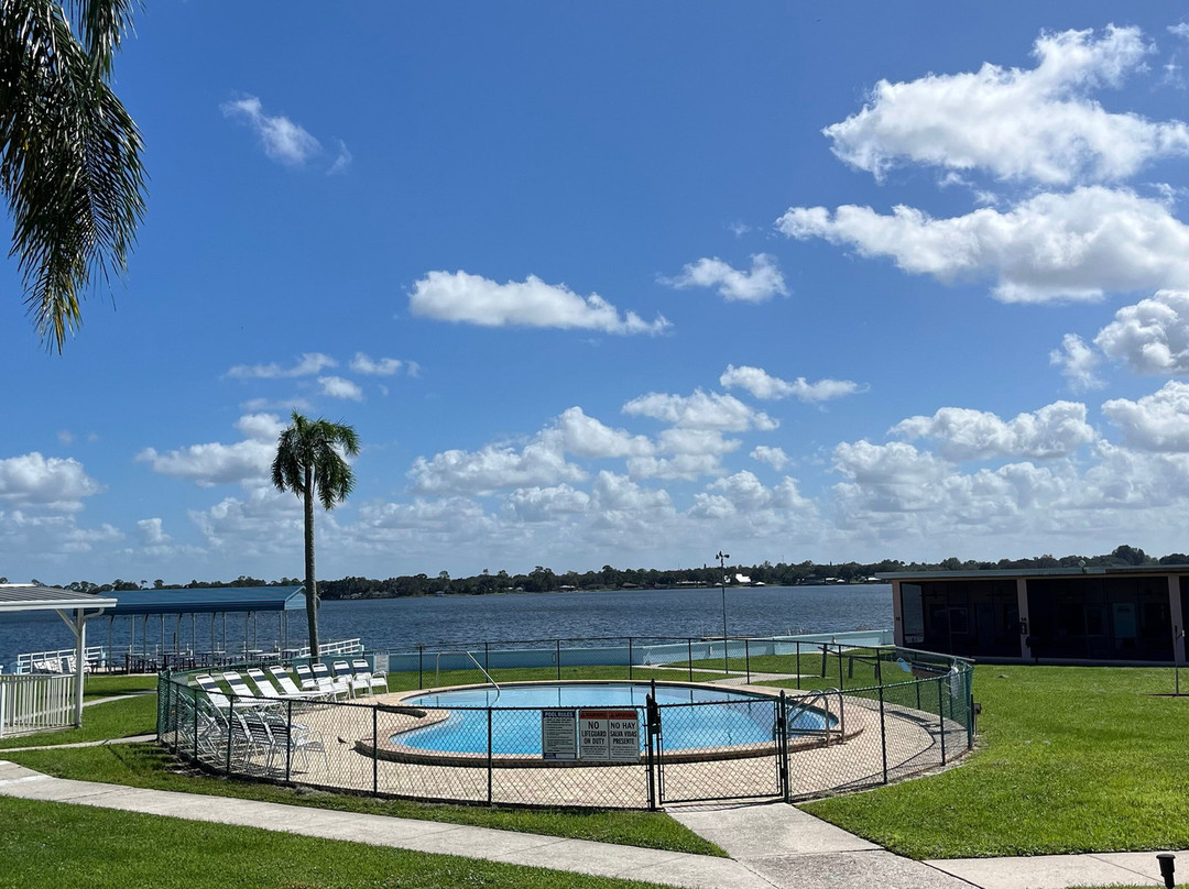 Lake Blue Resort