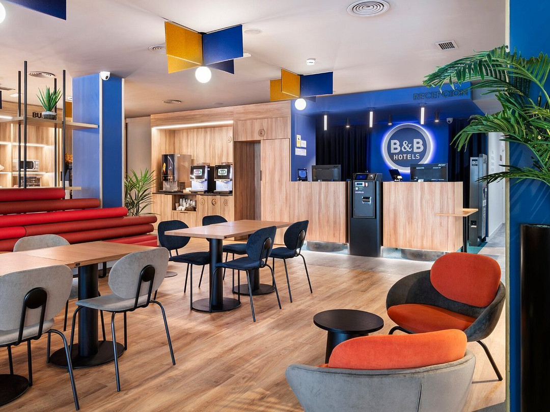 卢比H2酒店主图