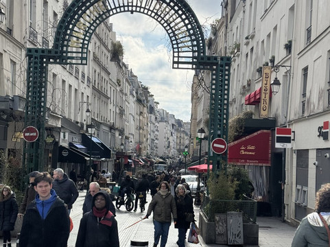 Leo Jasso Tours & Transfers-巴黎必去景点