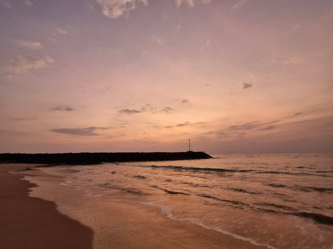 Bluefin Safe Beach-希克杜沃必去景点