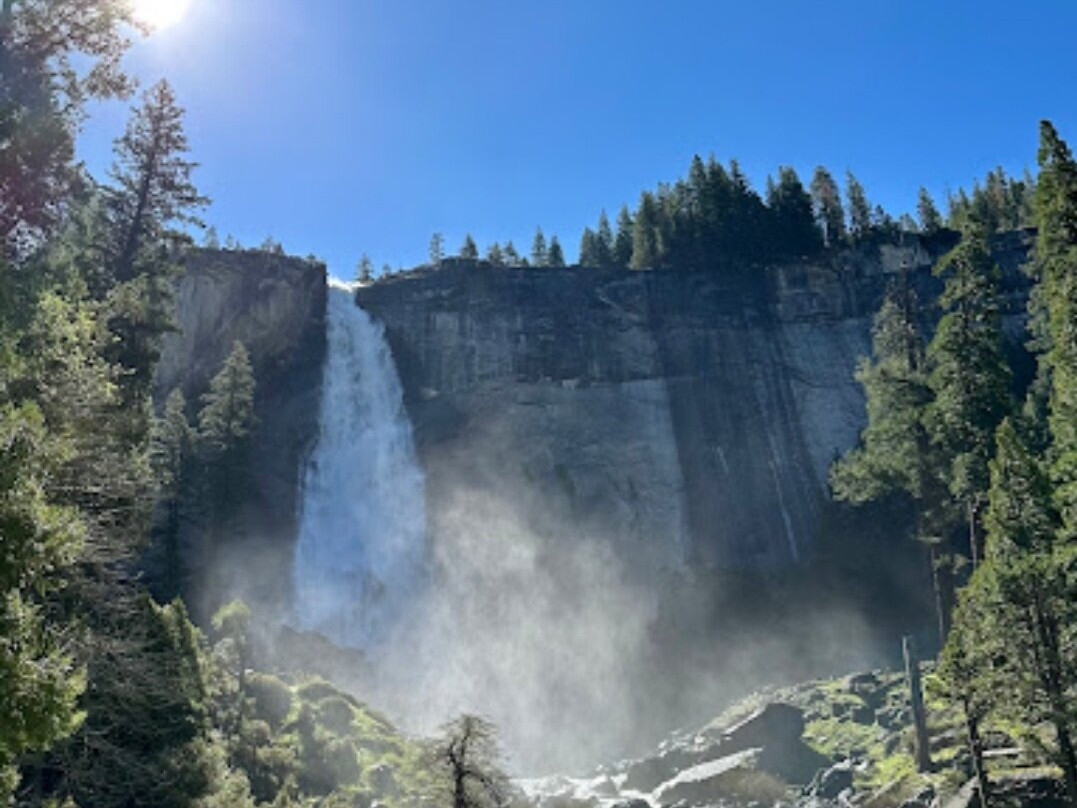 Nevada Falls Loop景点图片