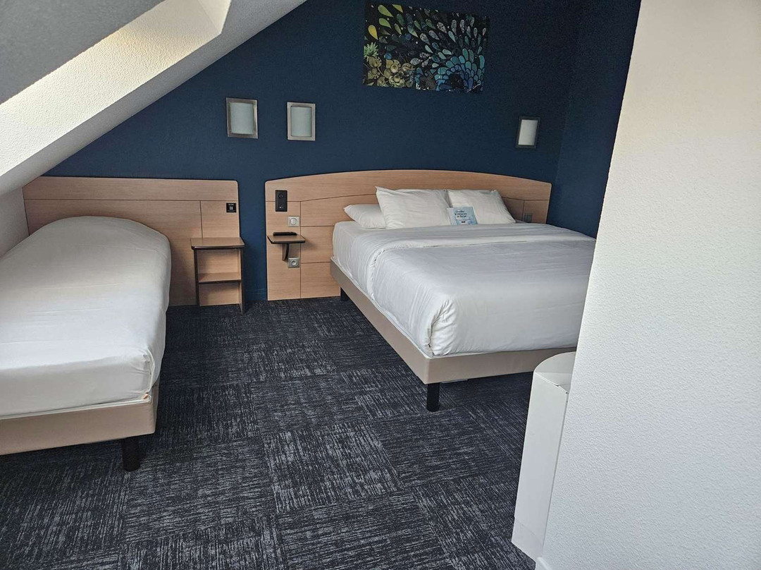 基里亚德尼奥特酒店主图