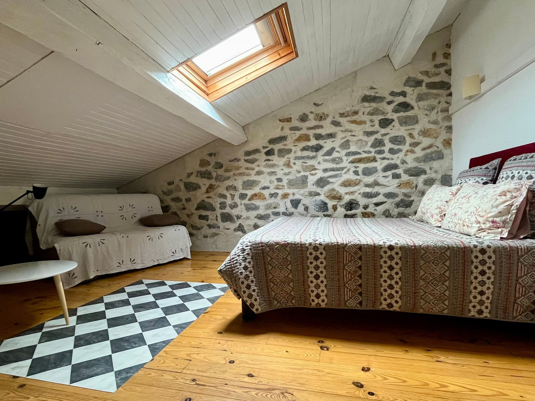 Aux Belles Vacances主图