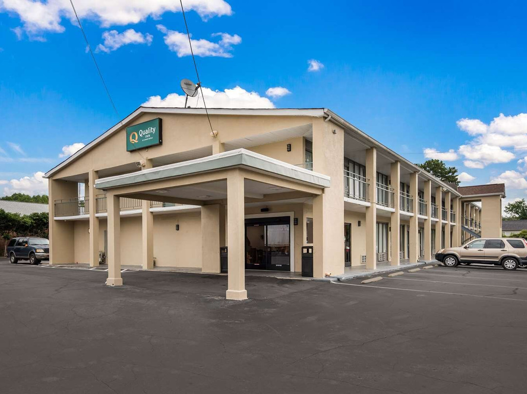 Quality Inn Forest City