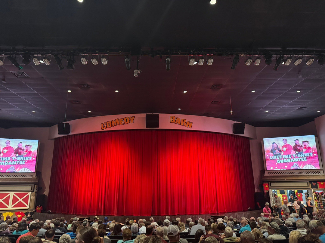 The Comedy Barn Theater-皮金福奇必去景点