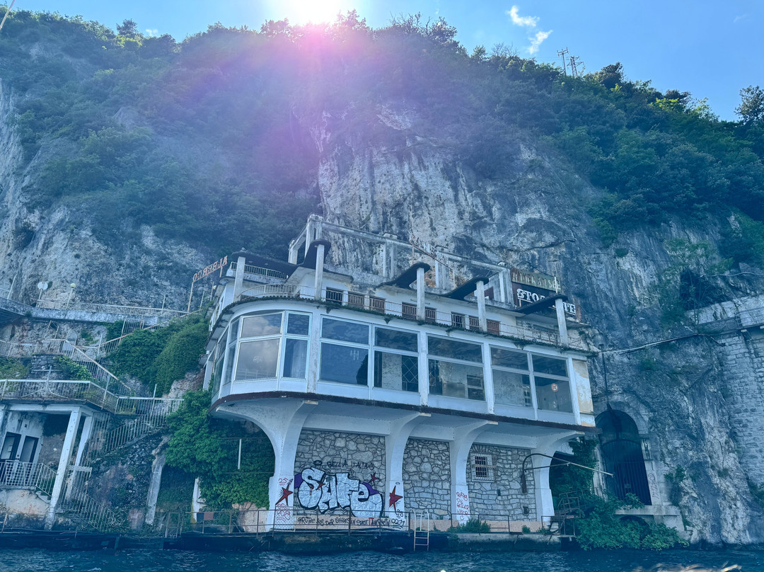 Xadventure Outdoor Lake Garda景点图片