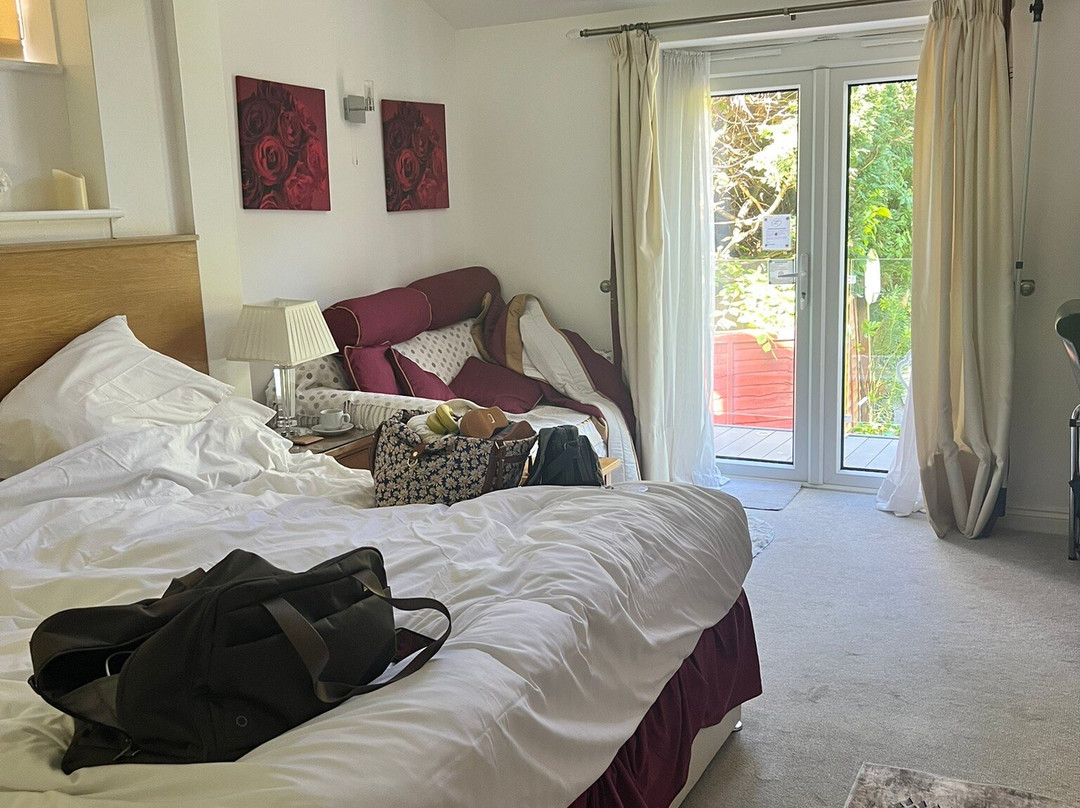 Avonpark House主图