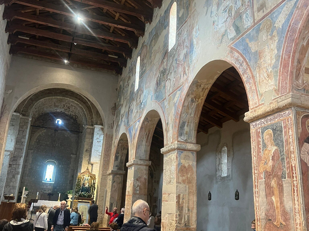 Sanctuary of Our Lady Queen of Anglona-Tursi必去景点