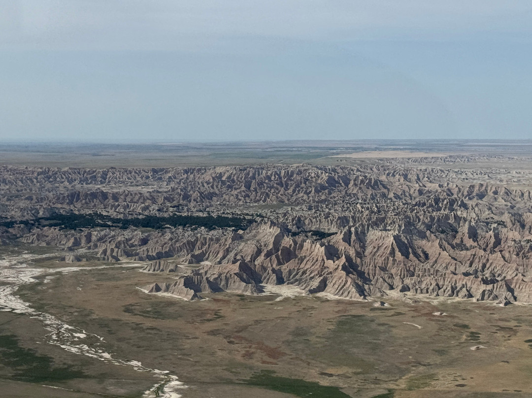 Fly Badlands-沃尔必去景点