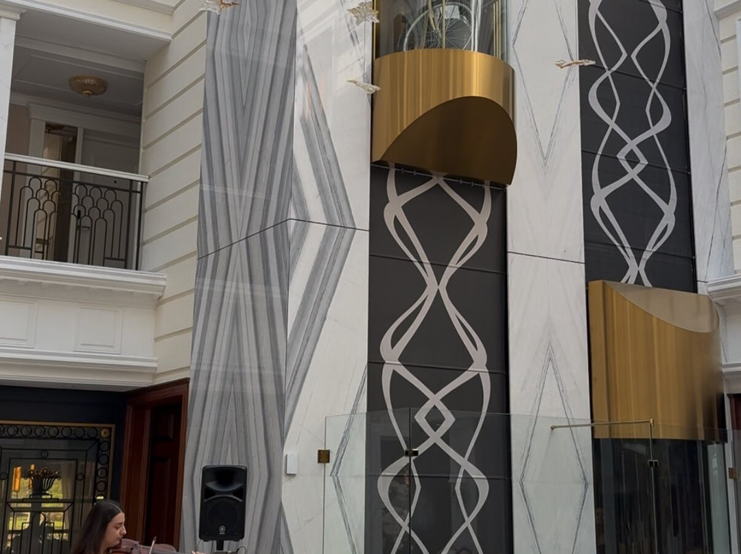 Tsar Palace Luxury Hotel & SPA主图