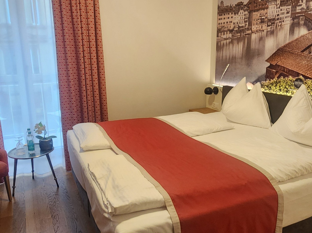 Hotel Central Luzern主图