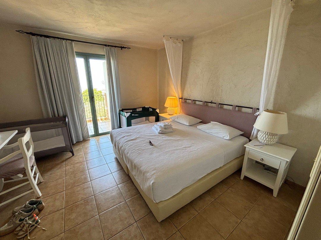 Village Heights Resort主图