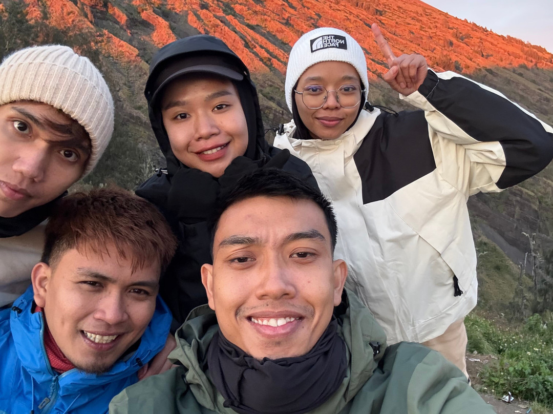 Antok Trekking - Mt.Rinjani Lombok Volcano-Senaru必去景点