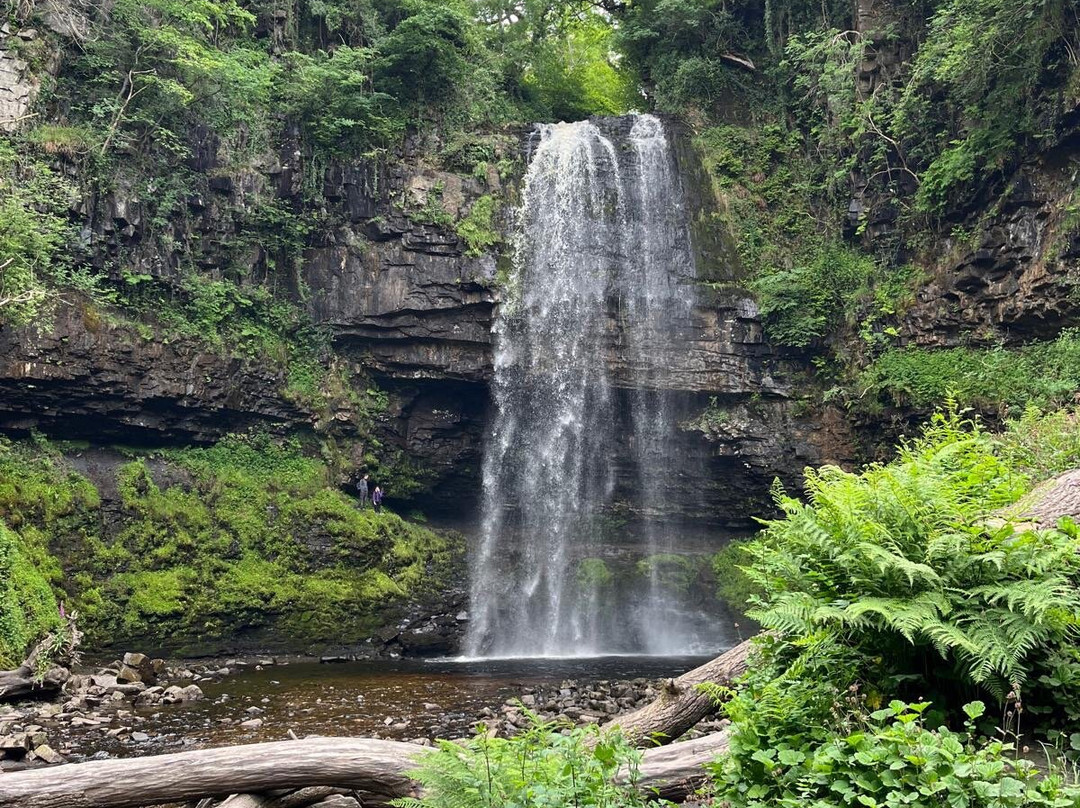 Henrhyd Falls-Coelbren必去景点