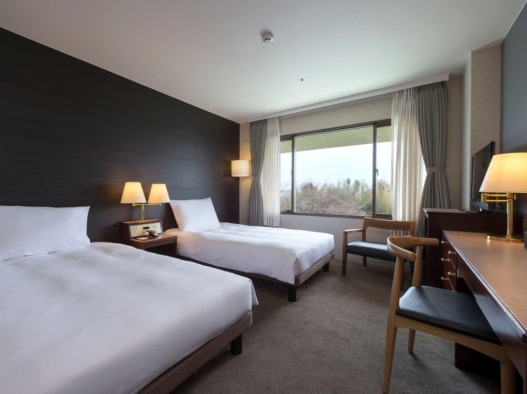 HILLTOP RESORT FUKUOKA