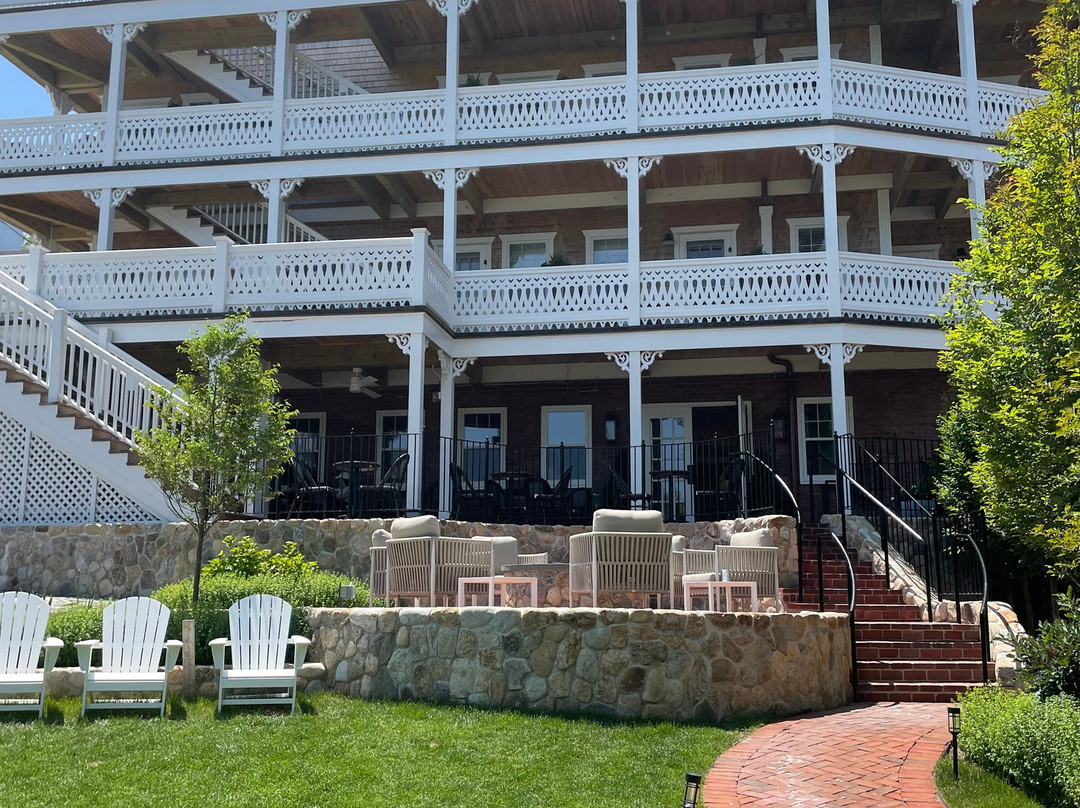 Veranda House By Nantucket Resort Collection主图