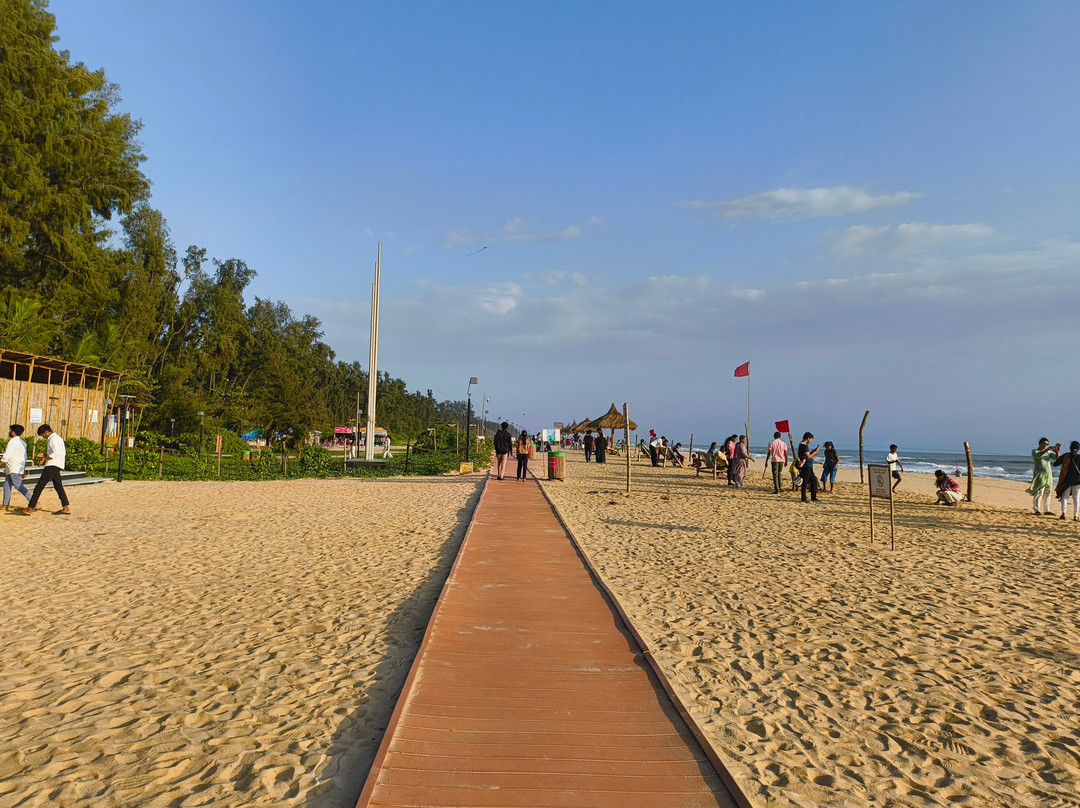 Tannirbhavi Beach-芒加罗必去景点