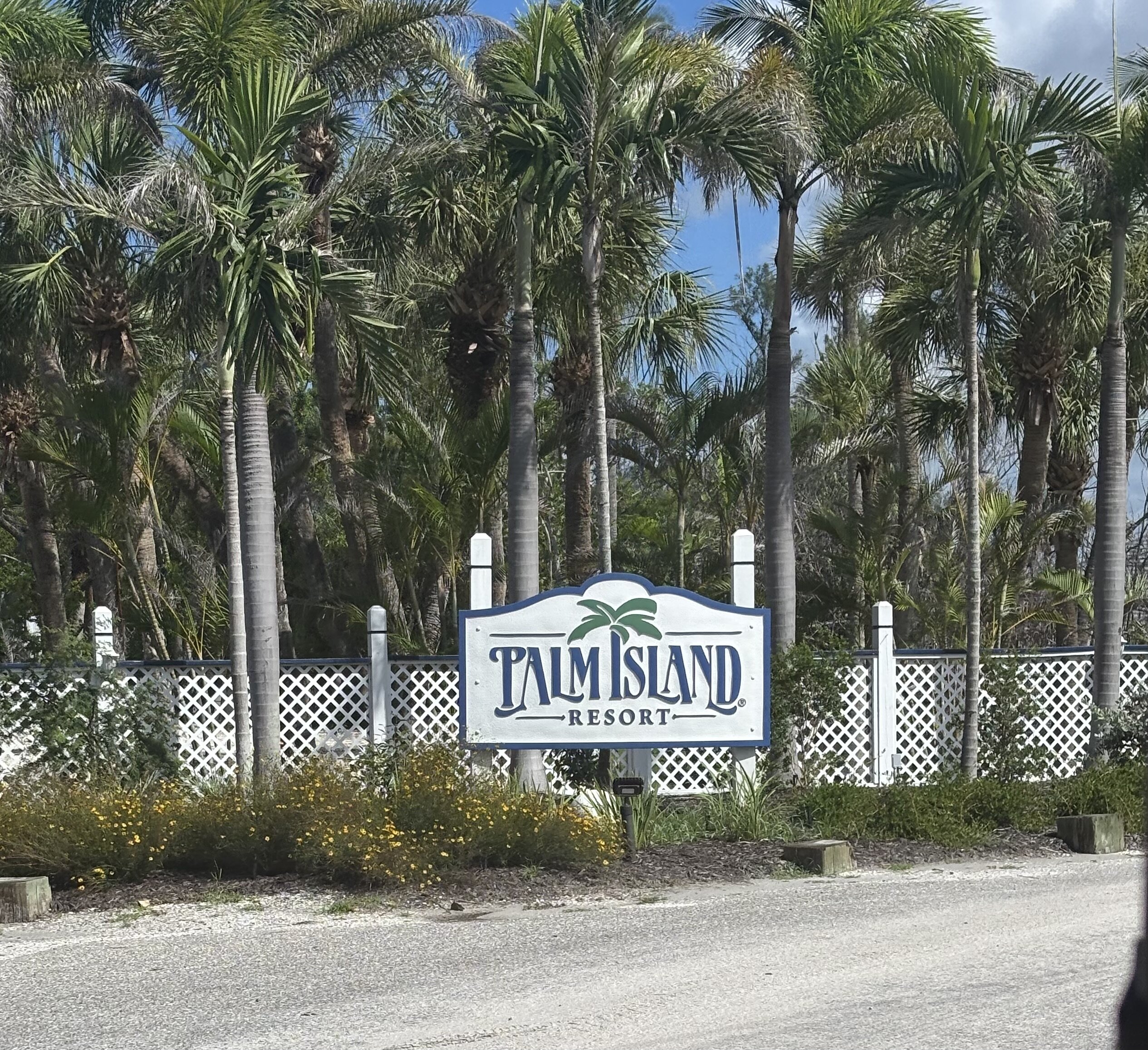 Palm Island Resort-官方