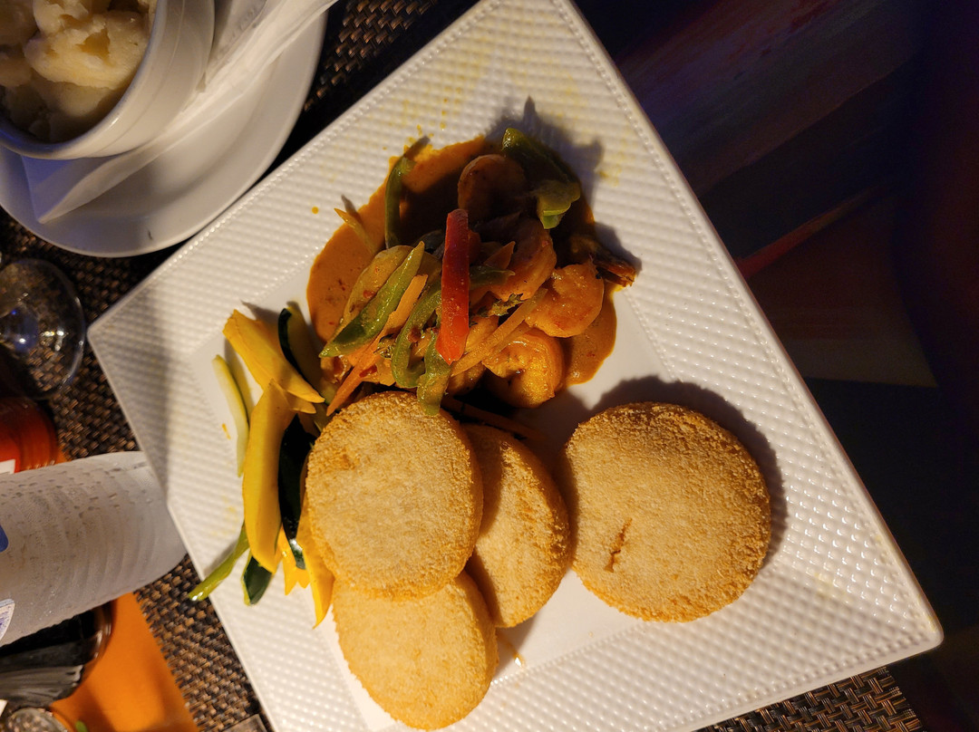 Matthew's Sushi Bar & Restaurant