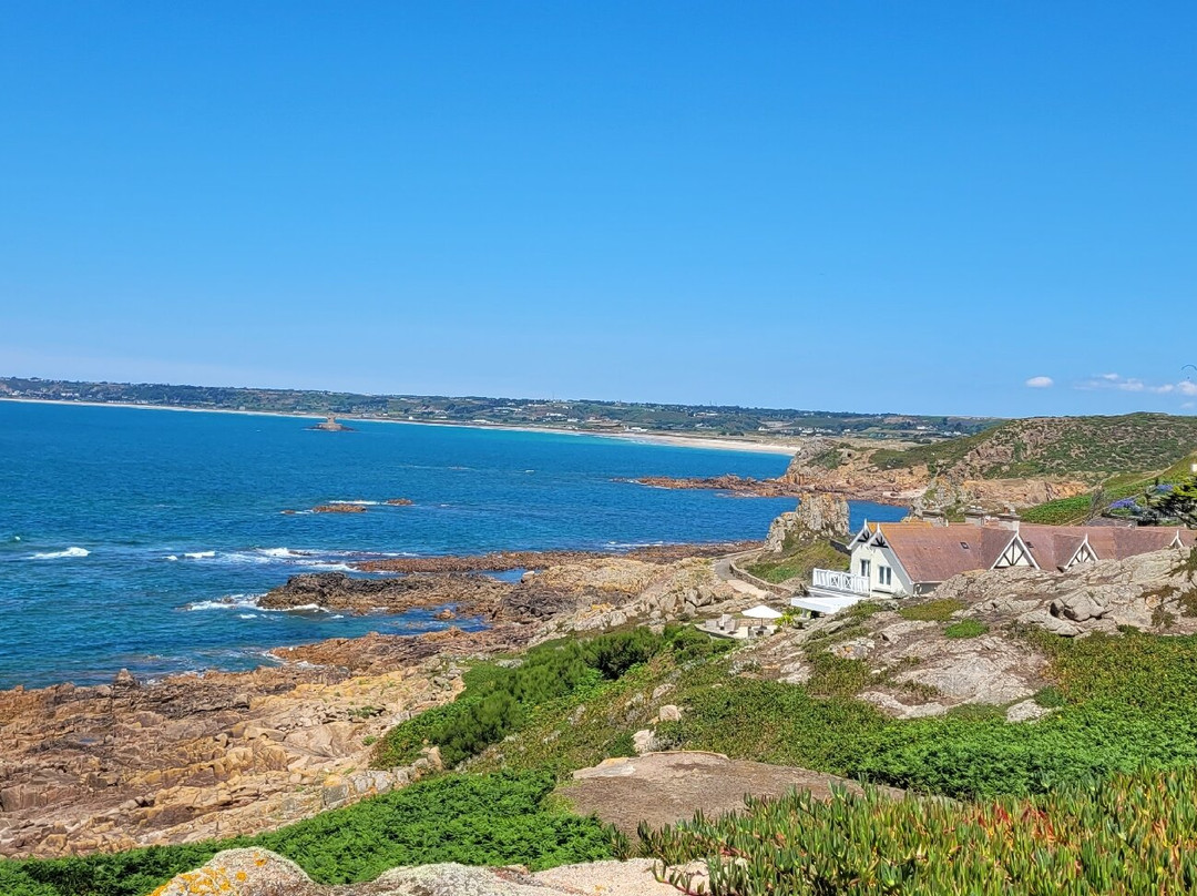 Corbiere Lighthouse (La Corbiere)-圣布雷拉德必去景点