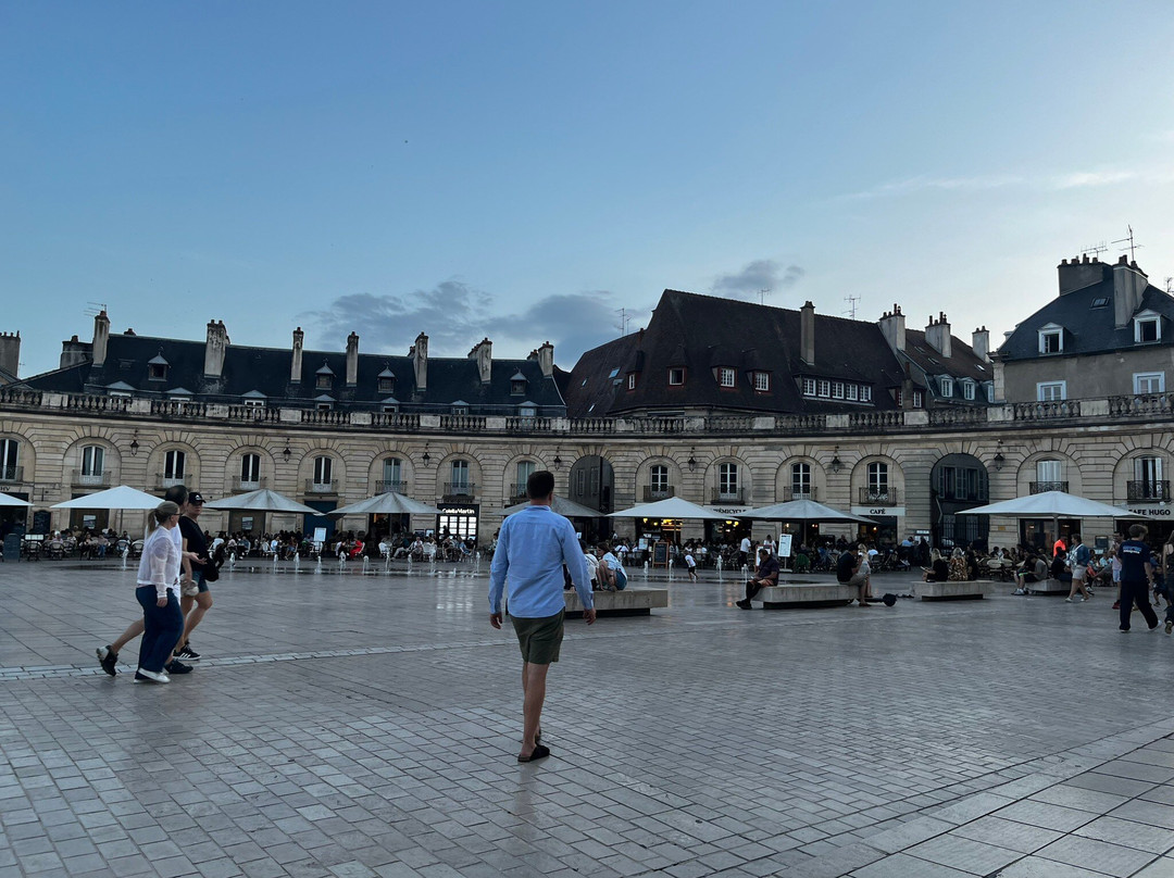 Place de la Liberation-第戎必去景点