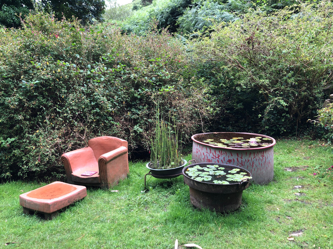 Jardins en Hommage à Jacques Prévert-Saint-Germain-des-Vaux必去景点