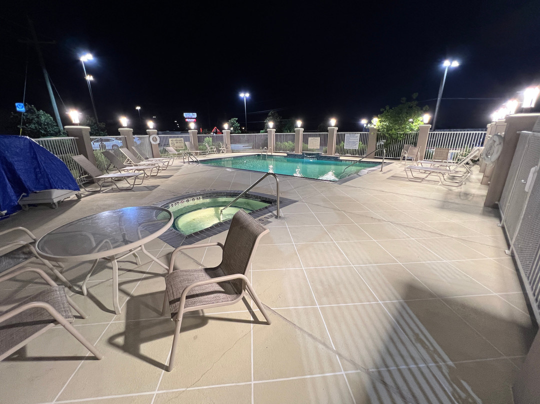 Hampton Inn Orange主图