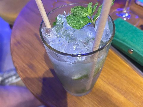 Churchills Bar Los Cristianos-特纳里夫必去景点