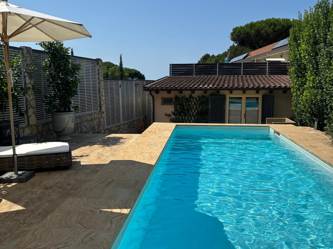 Querceta酒店住宿-Relais Spazio d'Arte