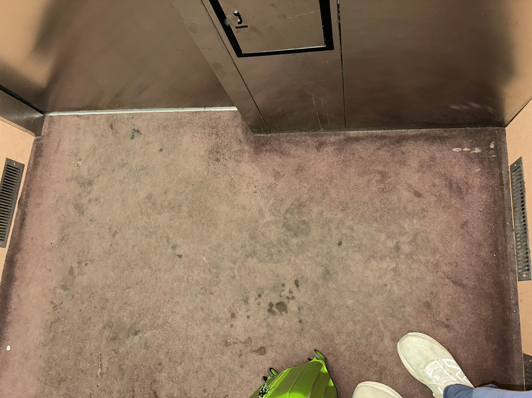 桑德贝戴斯套房酒店主图