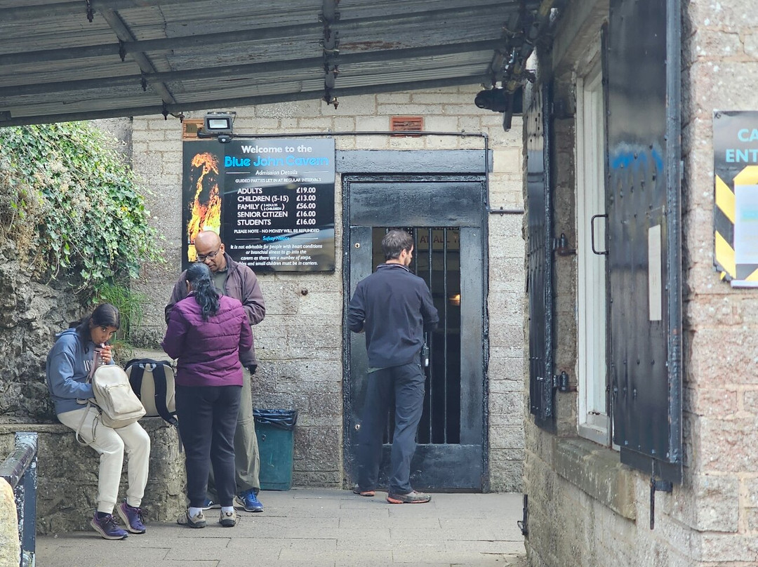 Blue John Cavern-Castleton必去景点