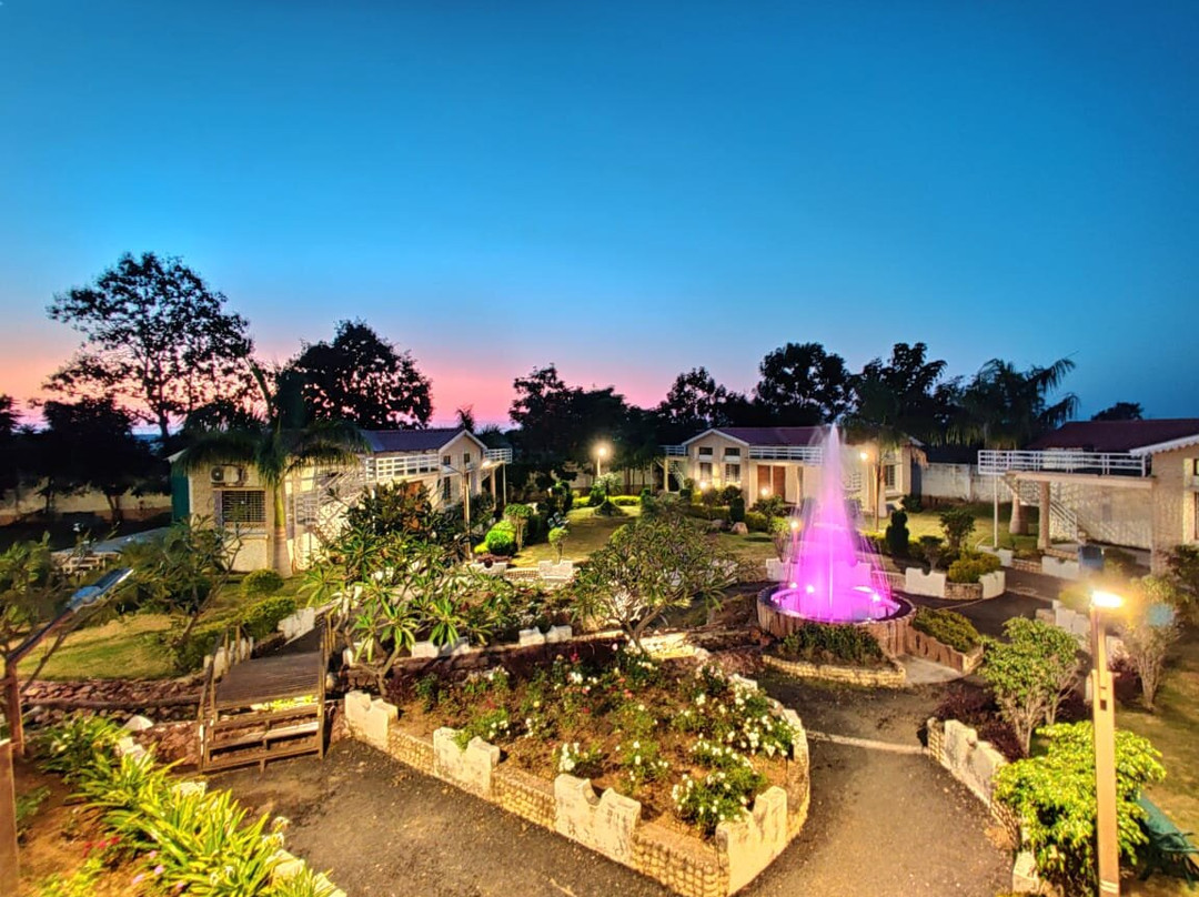 Royal Karhandla Resort主图