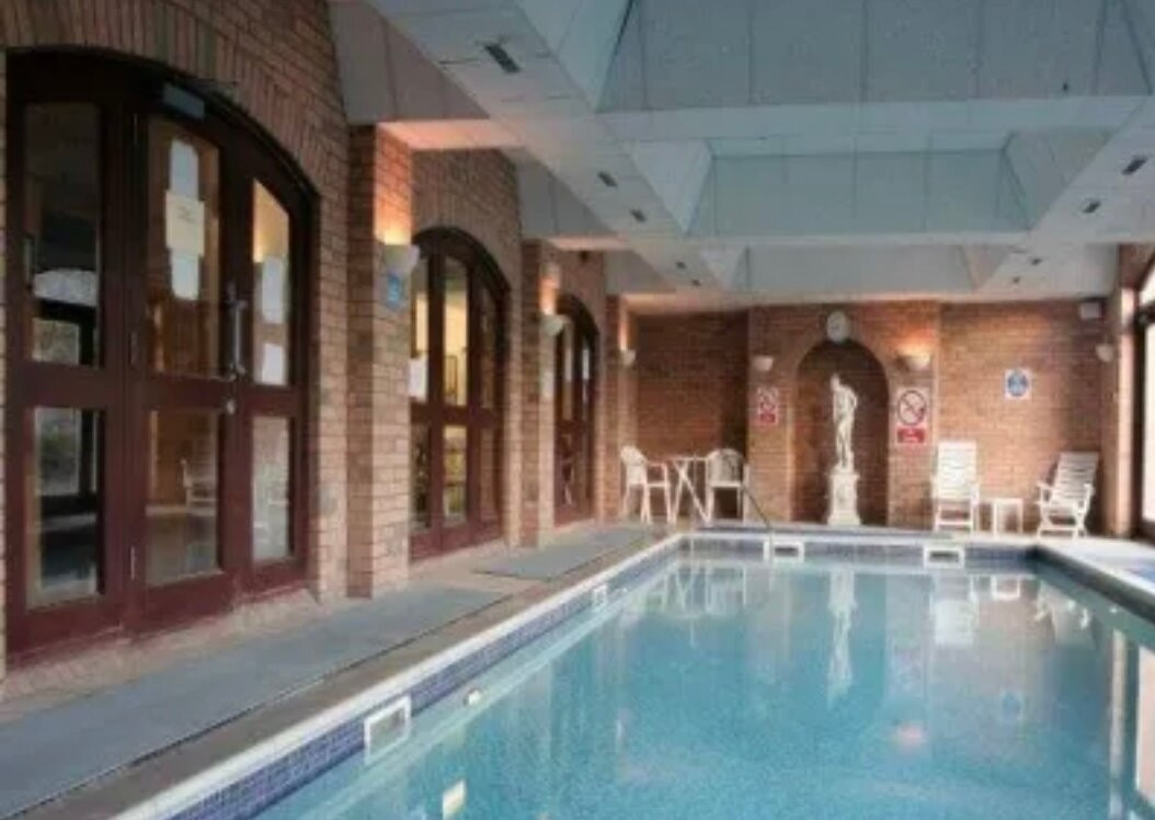 Stone House Hotel主图