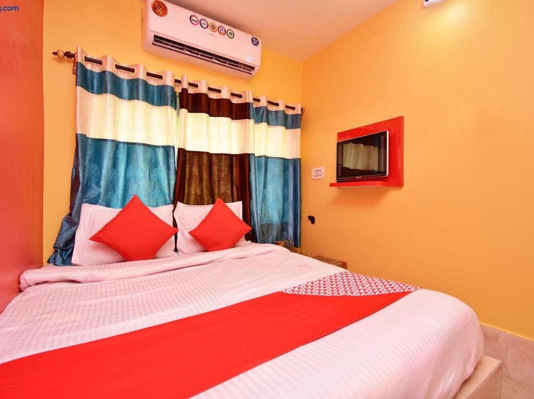 Hotel O Bolpur Central Railway Junction