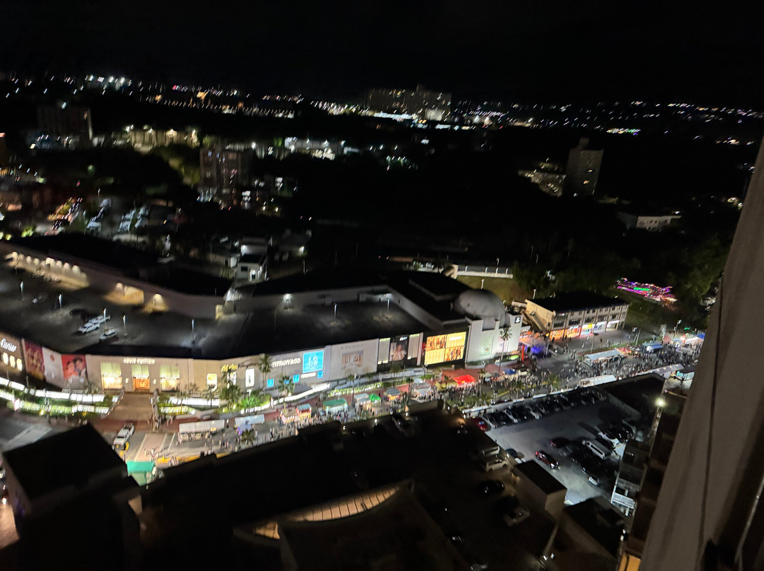 达斯特塔尼关岛度假村主图