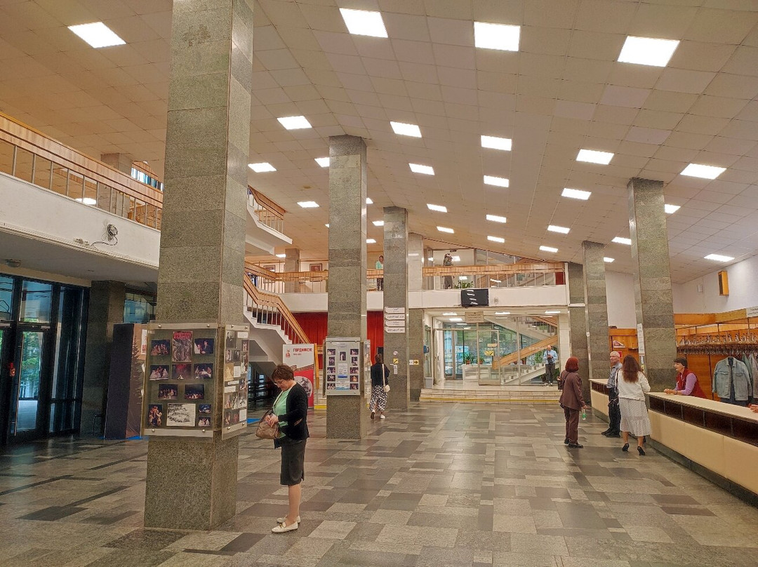 Primorskiy Academic Regional Drama Theater-海参崴必去景点
