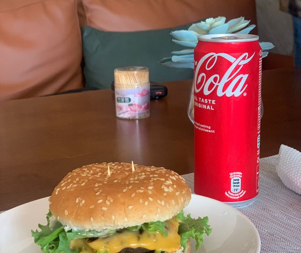 Ms. Q Cafe & Restaurant