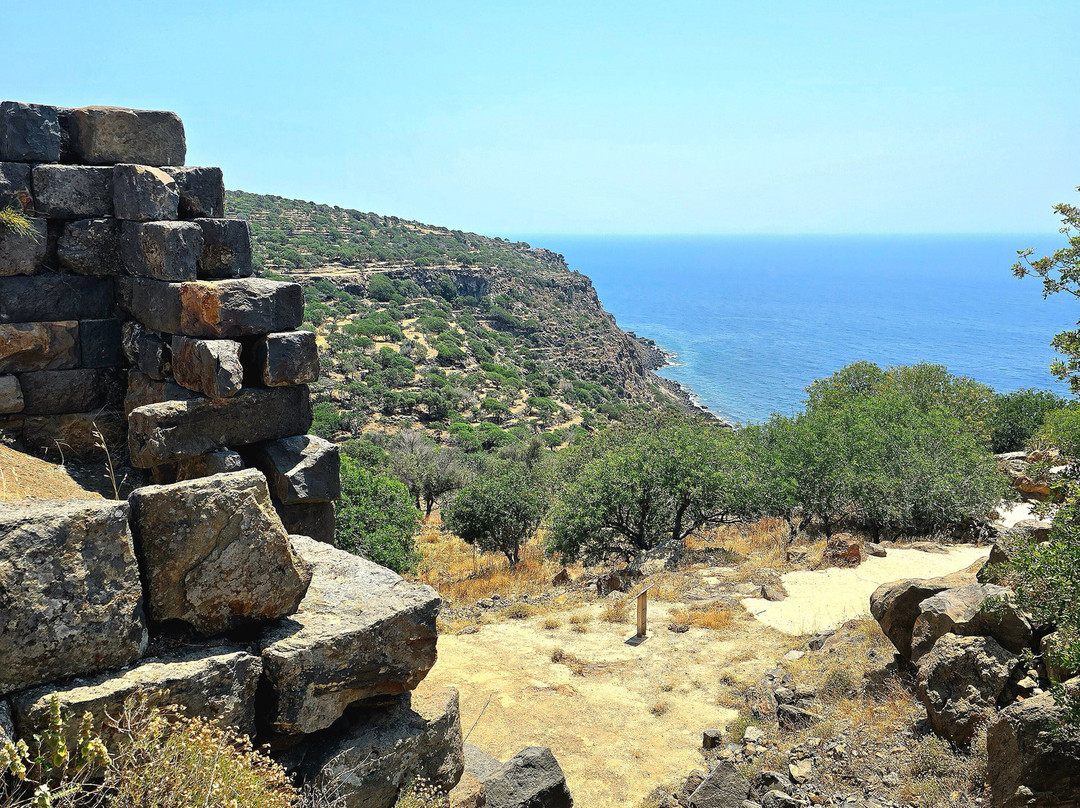 Paleokastro-Mandraki必去景点