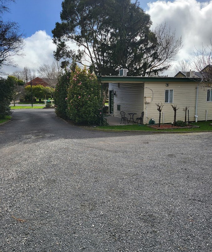 戴尔斯福德中心汽车旅馆主图